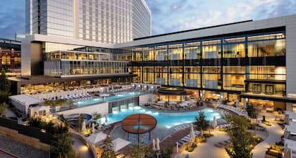 Loews Arlington