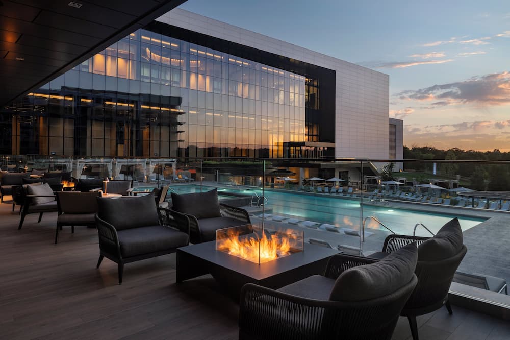 Loews Arlington