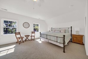 6 Schlafzimmer, Schreibtisch, kostenloses WLAN, Bettwäsche