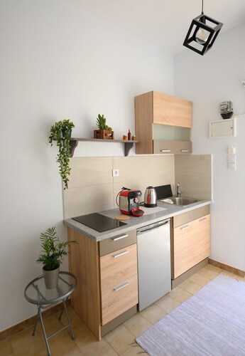 Verano V5 (up to 2 guests) - Cozy apartment 2 minutes (200m) to the beach