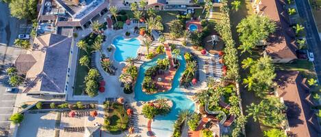 Utomhuspool