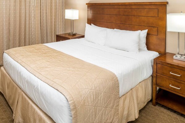 2 bedrooms, internet, bed sheets