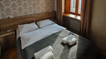 Standard Double Room, City View | Laptop workspace, free WiFi, bed sheets