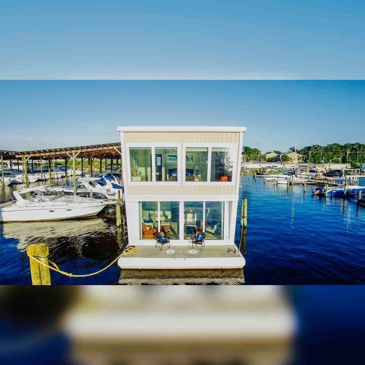 Marina