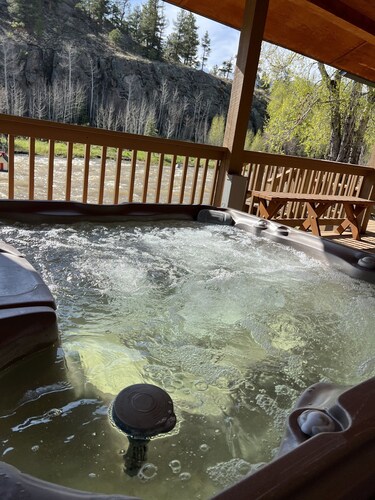 Rio Cabin - Serenity on the South Fork