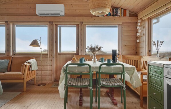 Fernseher, Kamin