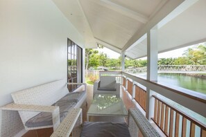 Terrace/patio - Golden Sands Destination Resorts (Cebu Island)