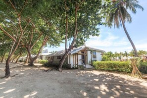 Exterior - Golden Sands Destination Resorts (Cebu Island)