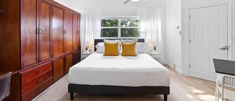 Fer et planche Ă repasser, Wi-Fi, draps fournis