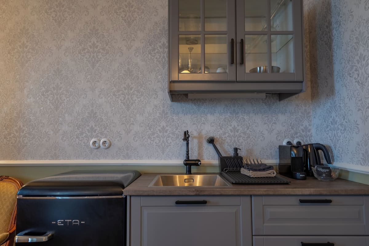 Deluxe Apartment | Private kitchenette