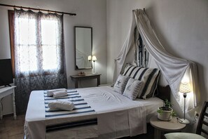 4 chambres, Wi-Fi gratuit, draps fournis