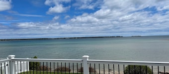 Beautiful updated house on Lake Michigan in the heart of downtown Baileys Harbor