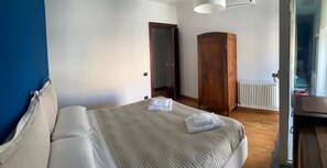 2 Schlafzimmer, Bügeleisen/Bügelbrett, Reisekinderbett, kostenloses WLAN