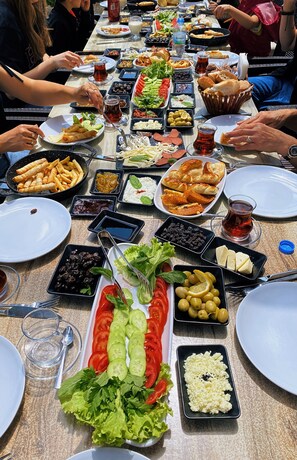 Free daily local cuisine breakfast