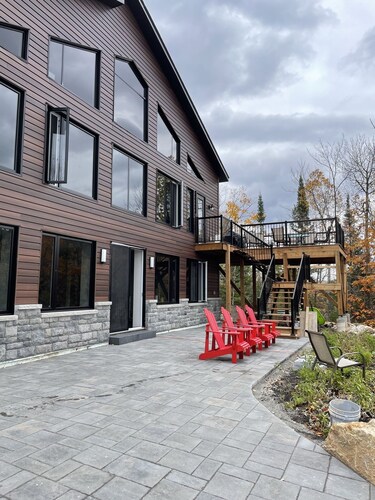 Grand Lake View Villa _Waterfront luxury 5 bedrooms