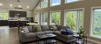 Grand Lake View Villa _Waterfront luxury 5 bedrooms