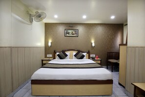 Room - OYO Rooms 099 Ram Talai Temple (Amritsar)