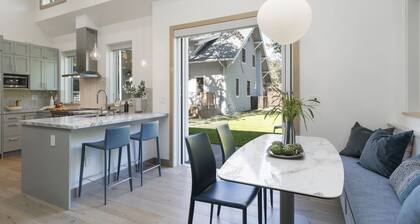 Brand New Guesthouse in Redwood City near Stanford.
