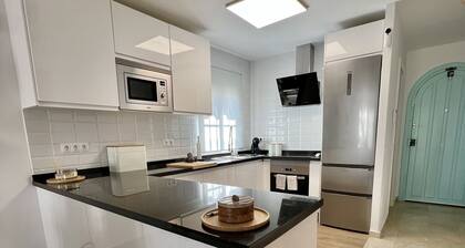 15 - Beautiful bungalow with sea view in Riviera del Sol