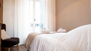 1 chambre, accès Internet, draps fournis