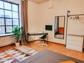 1 bedroom, WiFi, bed sheets