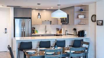 Condo | In-room dining