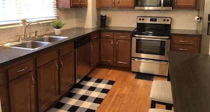 Close to Earlham / IU / Reid! <br>- Nice neighborhood -