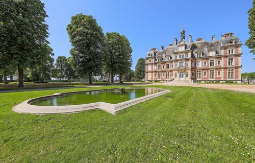 Lovely apartment in Ocquerre with swimming pool