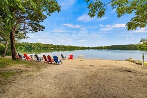 Beach - Marvelous Mistic: 474-MM Contemporary Cape House with Pool, Walk to Beach and Village (Marstons Mills)