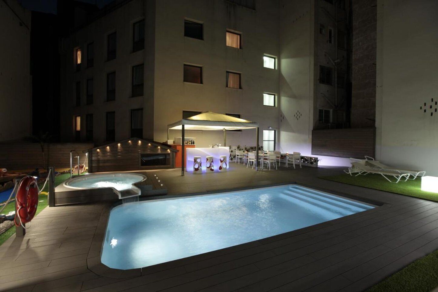 Pool