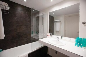 Bathroom - Concordia Barcelona (Barcelona)