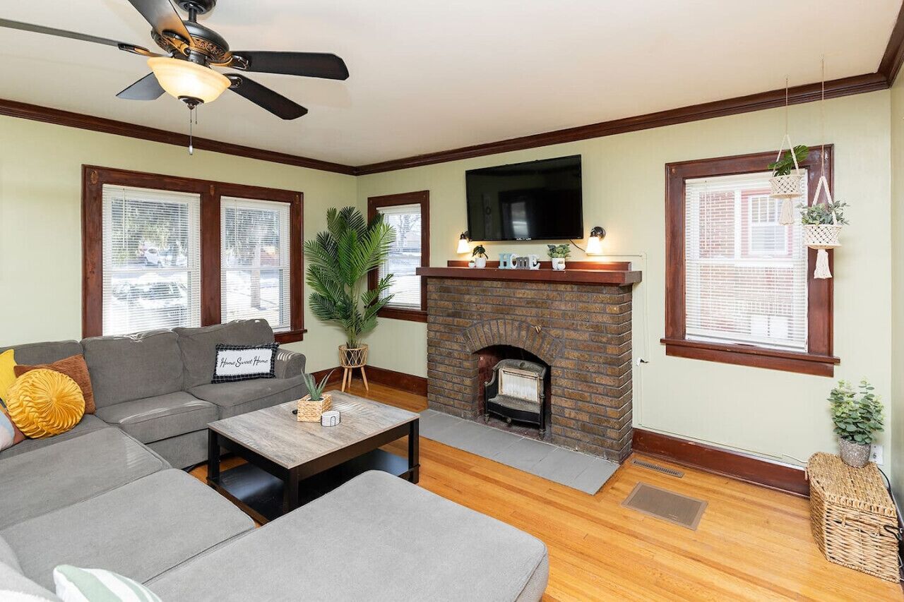 智能電視、壁爐