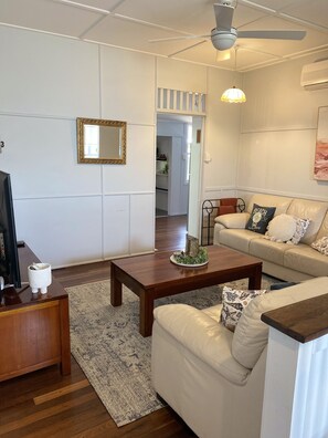 Smart TV, DVD player, books