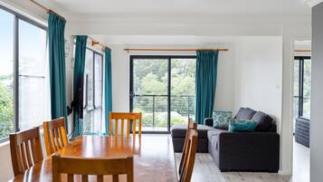 Family Villa | Living area | Smart TV