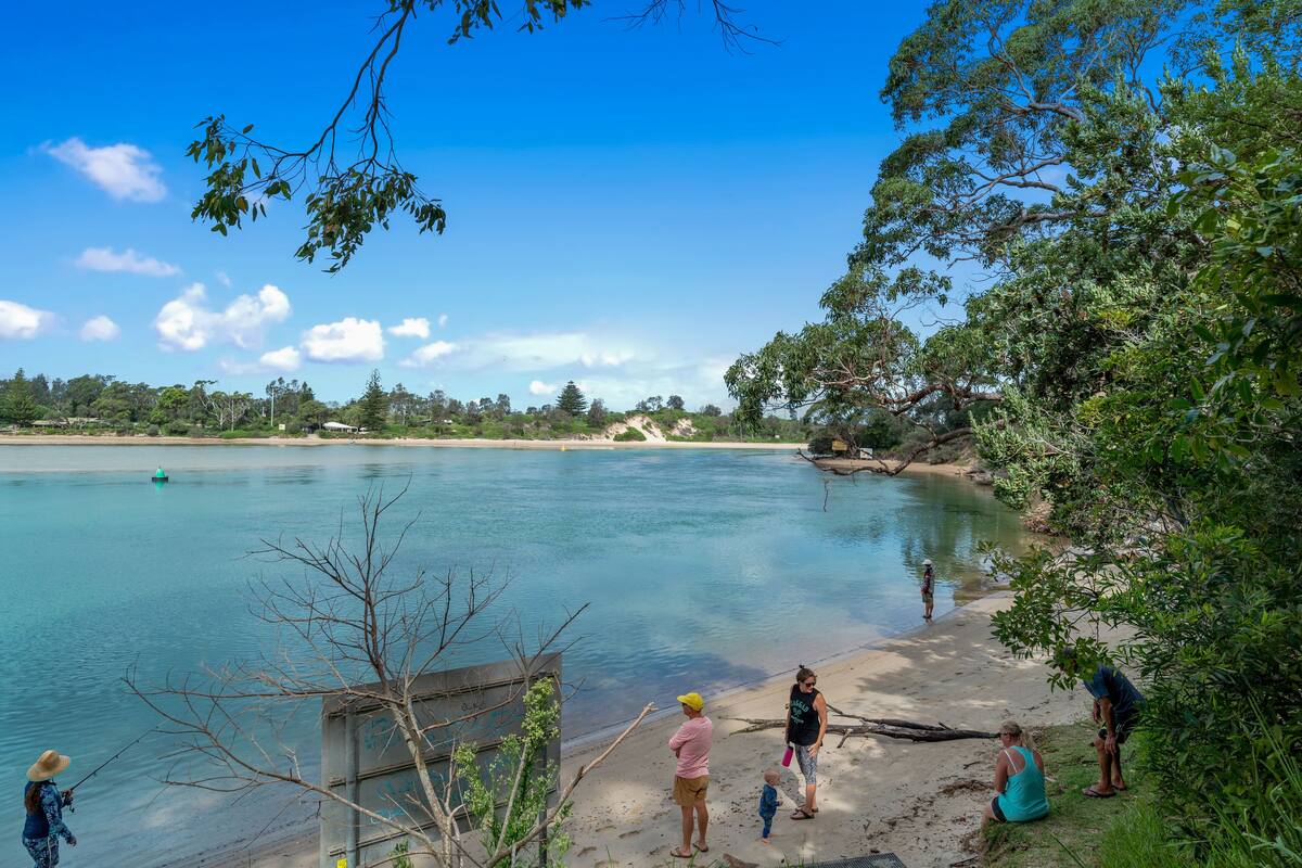 Executive Apartment | In-room safe, iron/ironing board, free WiFi, bed sheets
