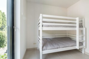 3 habitaciones, tabla de planchar con plancha y wifi gratis 