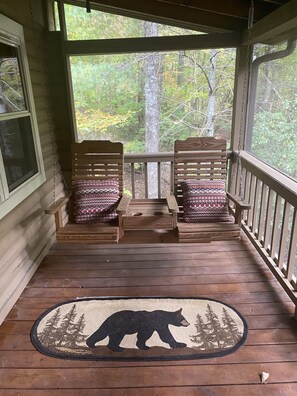 Interior - Cozy Cabin with Hot Tub - Surrounded by woods! (Blue Ridge)