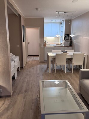 Nicht klassifiziertes Bild, 3 von 15, Schaltfläche