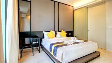 2 bedrooms, desk, soundproofing, iron/ironing board