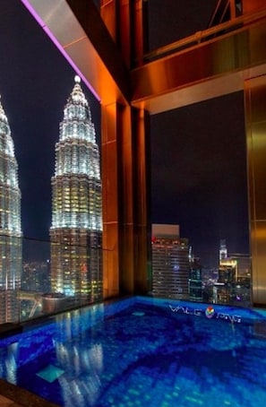 Outdoor pool - Tropicana The Residences KLCC by VP (Kuala Lumpur)