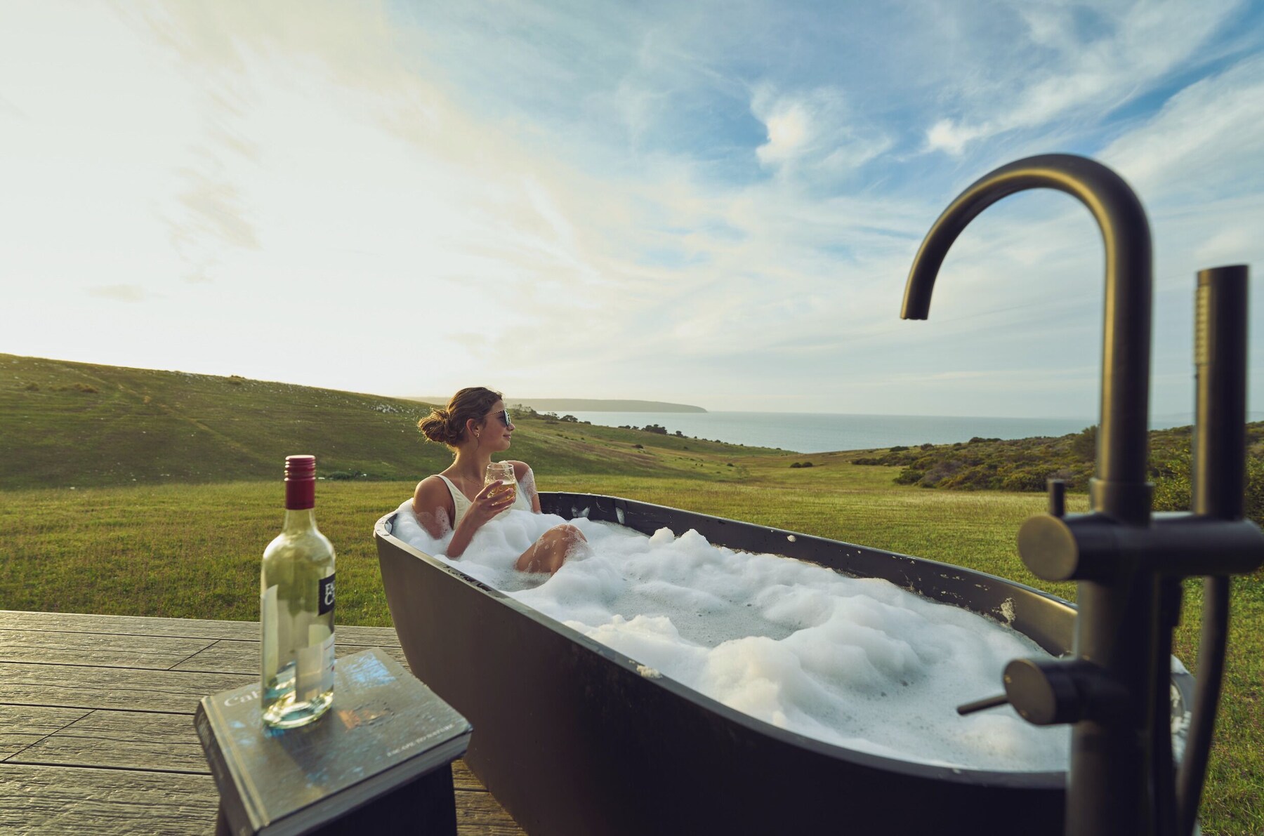 Luxury Cabin | Bathroom | Separate bathtub and shower, deep-soaking bathtub, hair dryer, slippers
