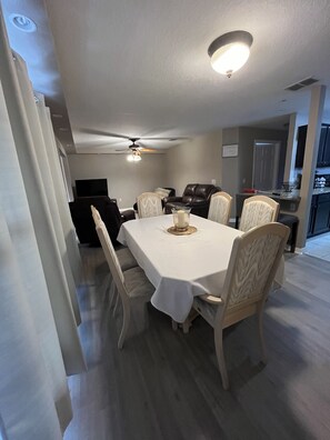 Dining - Waterview Memories! (Lakeland)