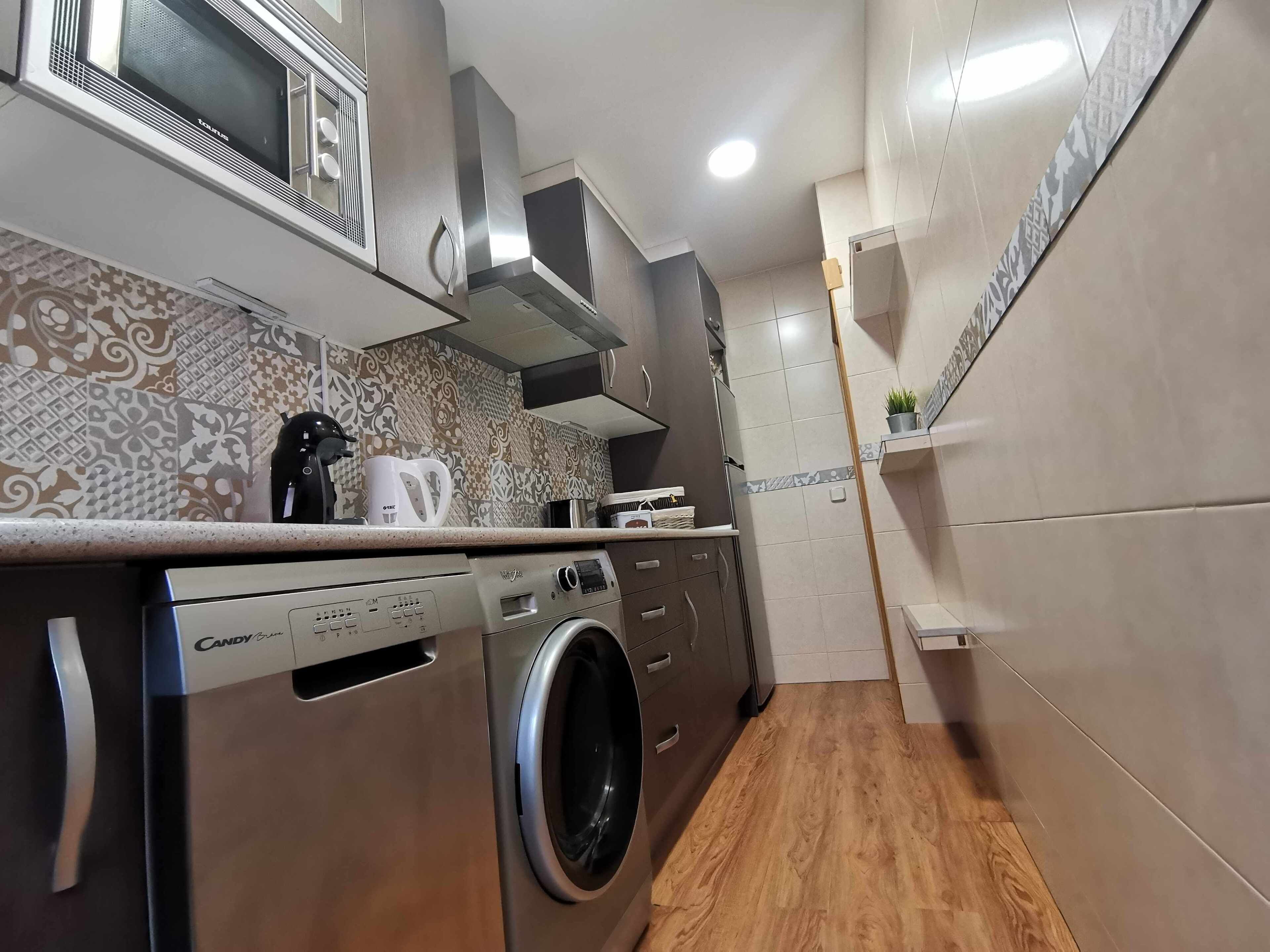 Fridge, microwave, dishwasher, coffee/tea maker