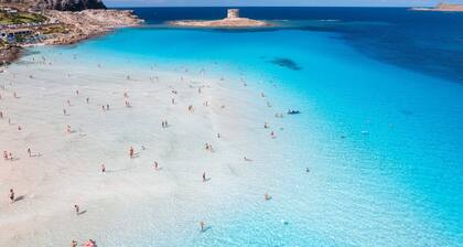 Dimora Ibiscus 50m From Beach, Stintino, Italy