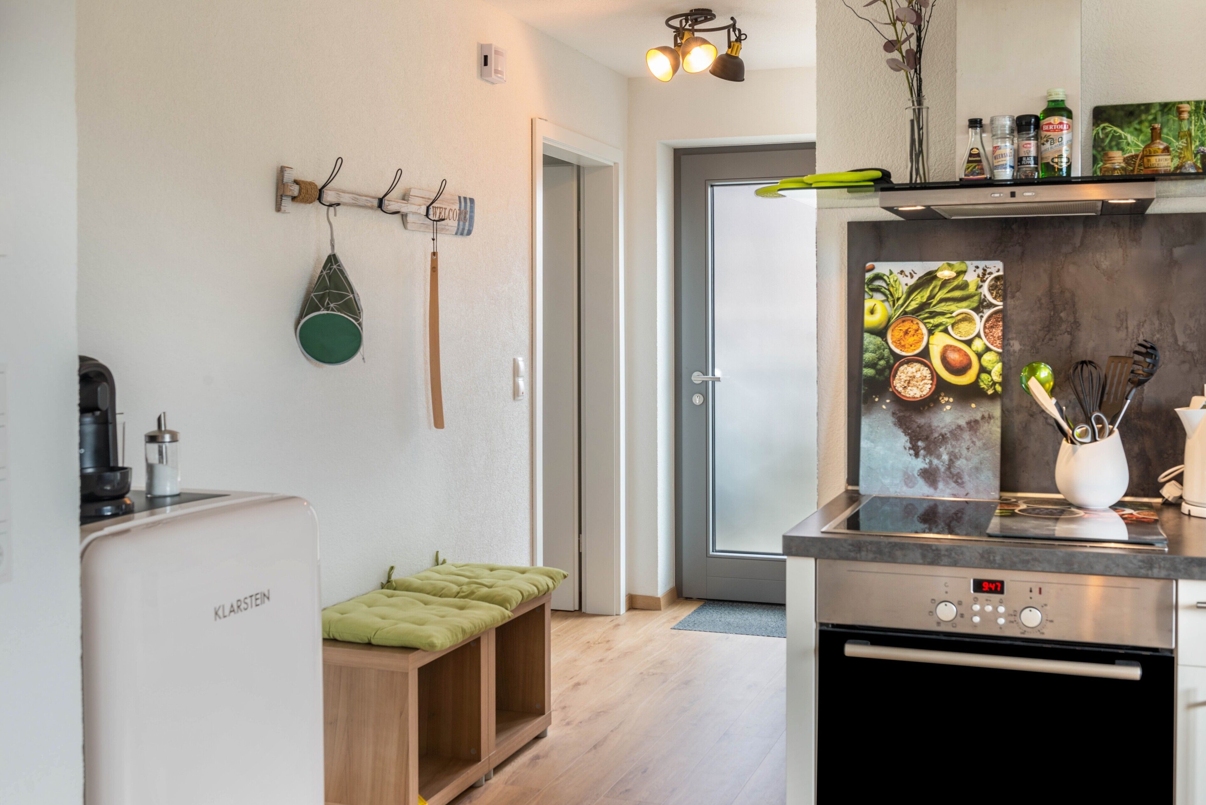 Kühlschrank, Ofen, Herdplatte, Geschirrspüler