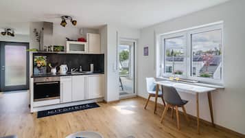 Kühlschrank, Ofen, Herdplatte, Geschirrspüler