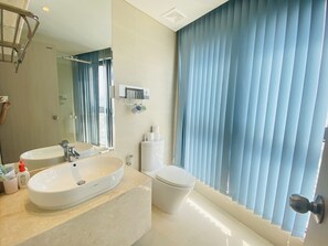 Apartamento panorámico | Baño | Zapatillas