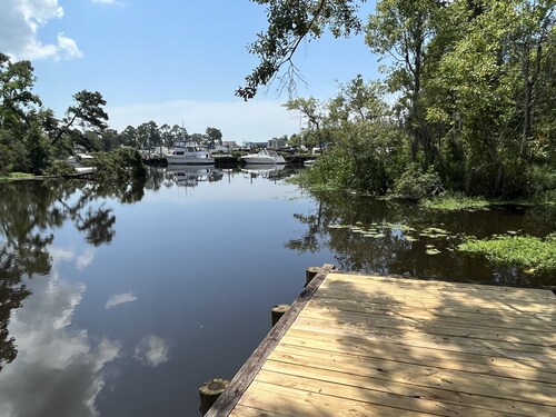 Madisonville near New Orleans Bamboo Bayou Cottage