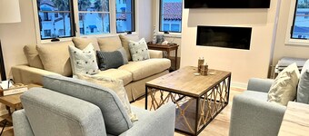 Casa Clemente Las Palmas-3 Bed Beach Home / Heart of San Clemente / Rooftop Deck