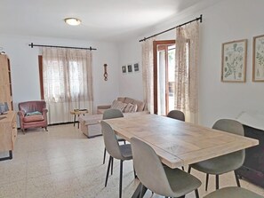 تن اول الطعام